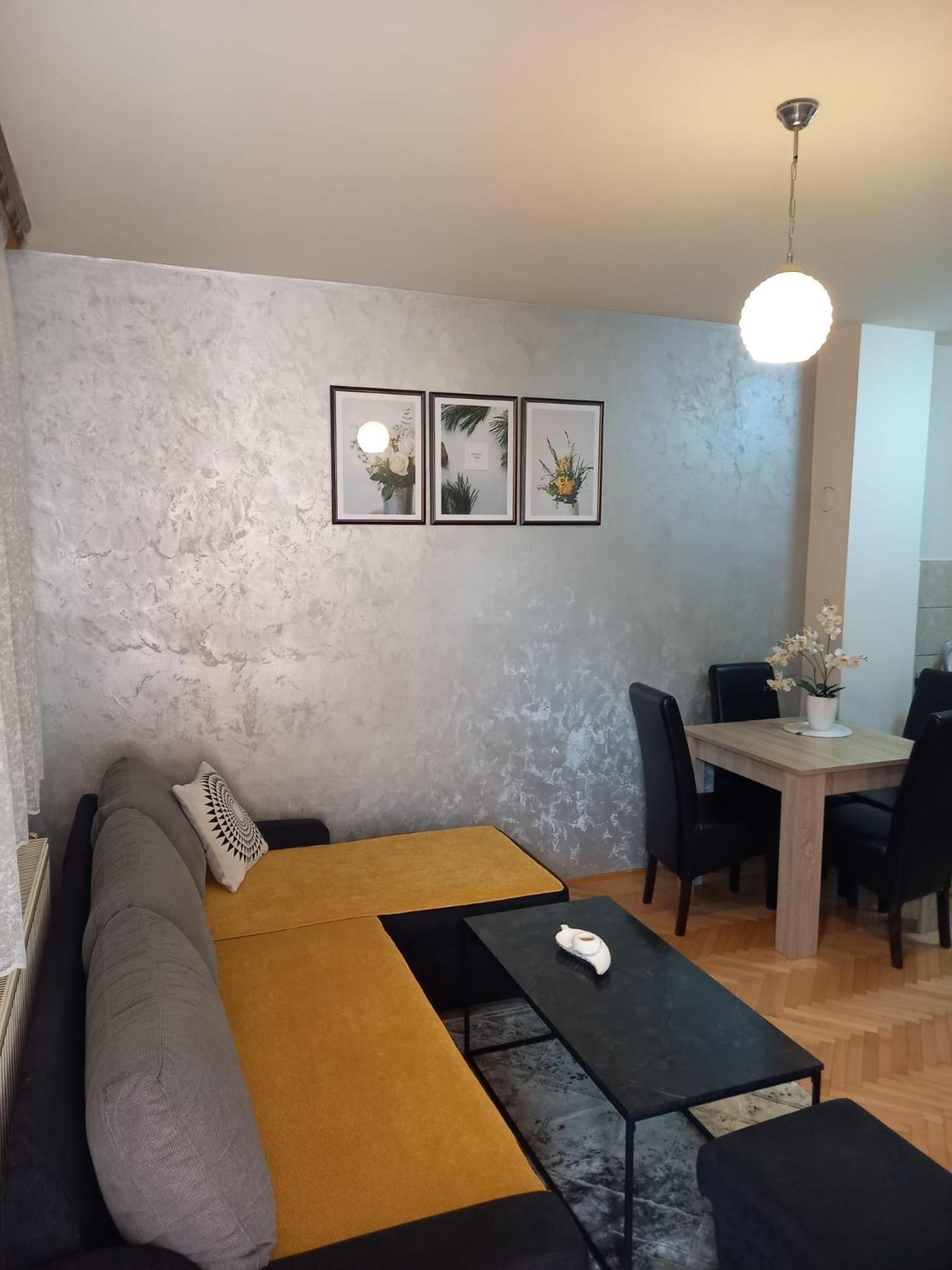Apartman Central Bijeljina Bagian luar foto